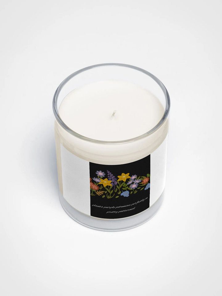 Petunia Paradise Soy Wax Candle product image (2)