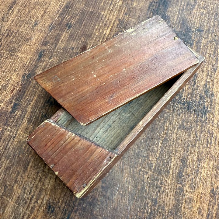 🎎 Antique Japanese Wooden Storage Box with Pivot Lid – Mid-Showa Era – Japan Antique Roadshow product image (1)