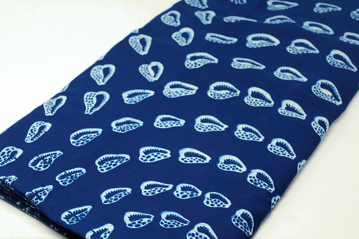 Tessuto Wax Indigo Yoruba - Design Conchiglie - cod.601/B product image (2)