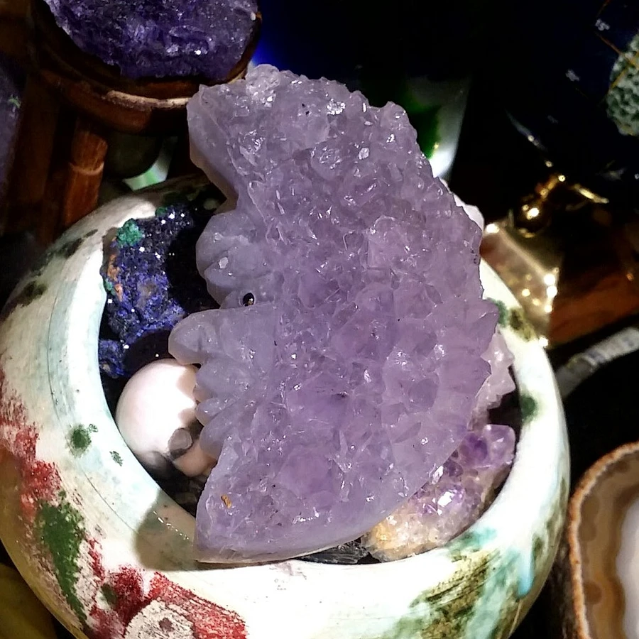 130.4g Amethyst Moon Totem Figurine product image (1)