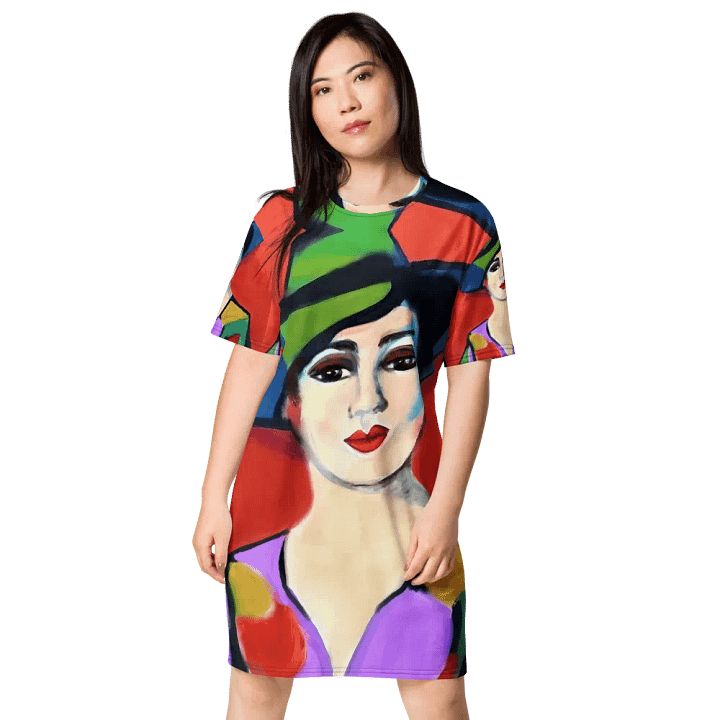 Donna with Hat All-Over Print T-Shirt Dress product image (2)
