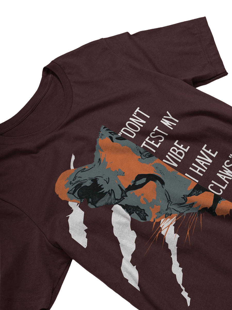 Warning Wolf Graphic Tee product image (18)
