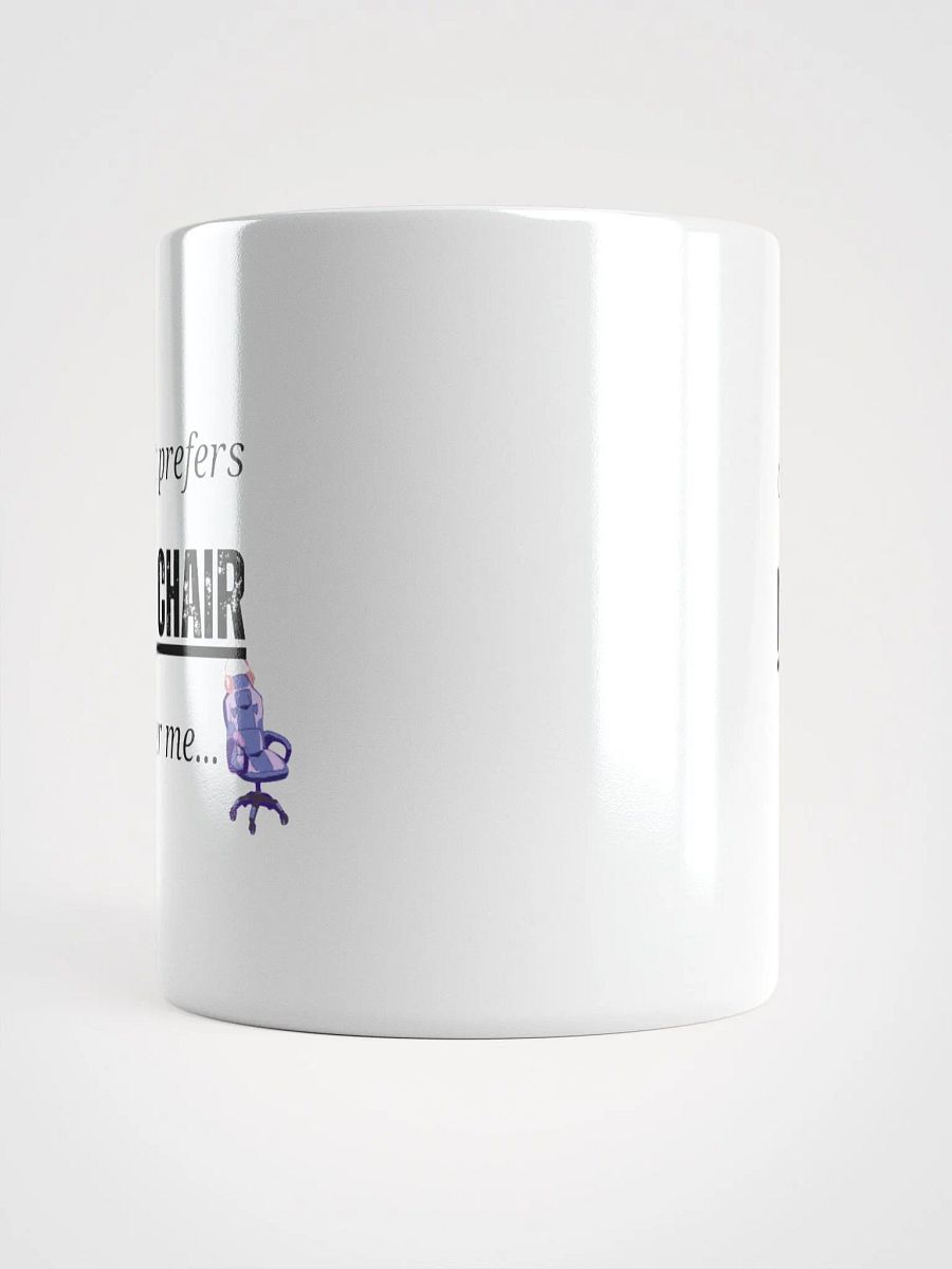 'Chat prefers my chair over me' - Mug product image (5)