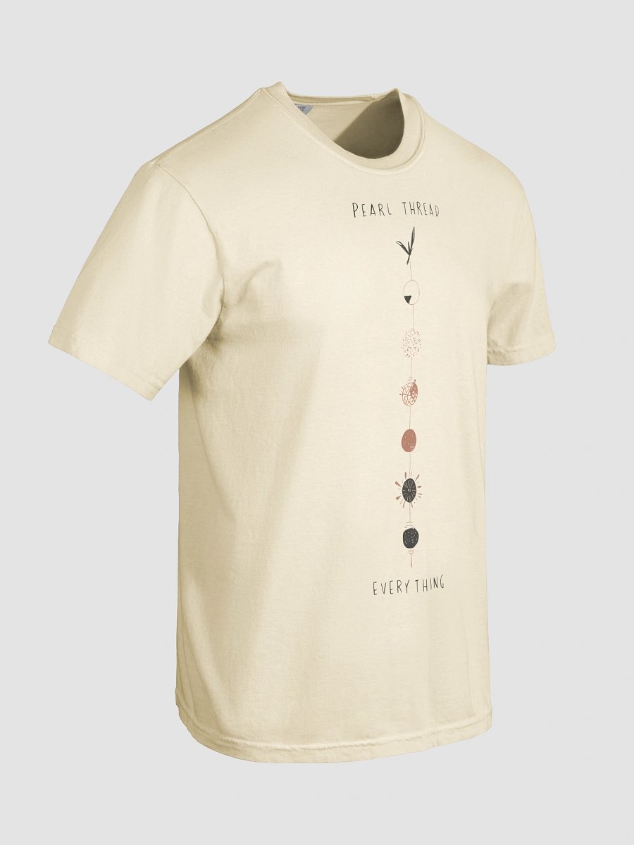 Elegant Pearl Thread | T-Shirt product image (60)