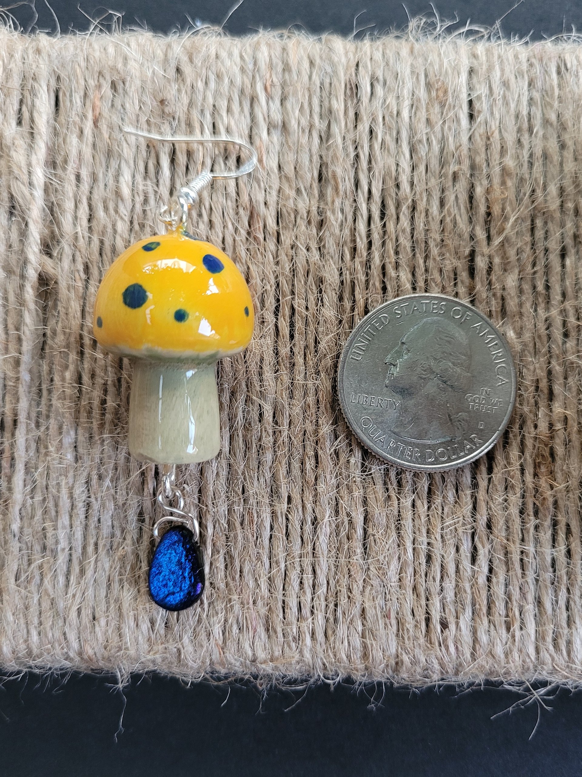 Panamanian golden mushroom product image (2)