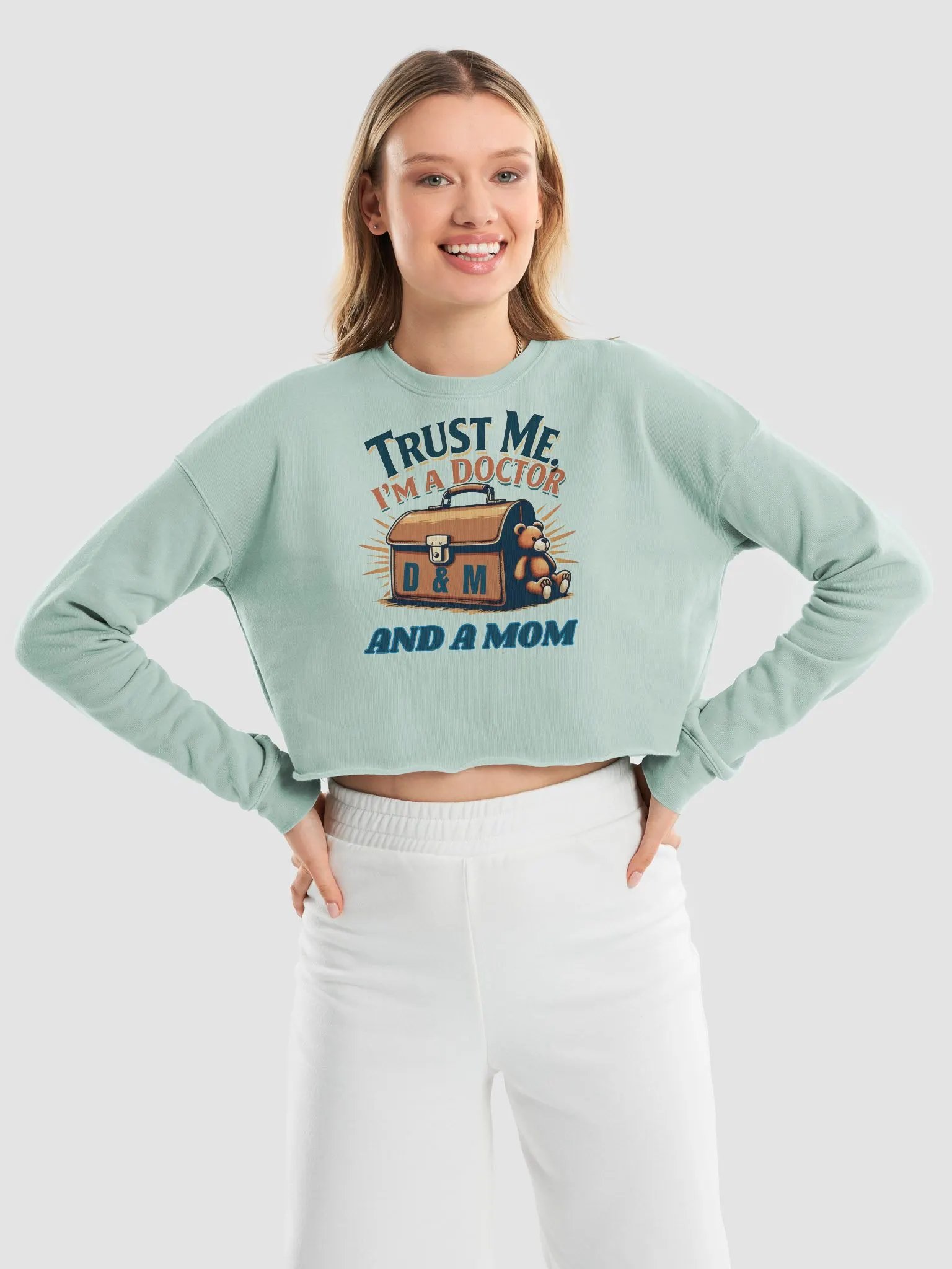 Doctor Mom Illustrated Crop Sweatshirt product image (26)