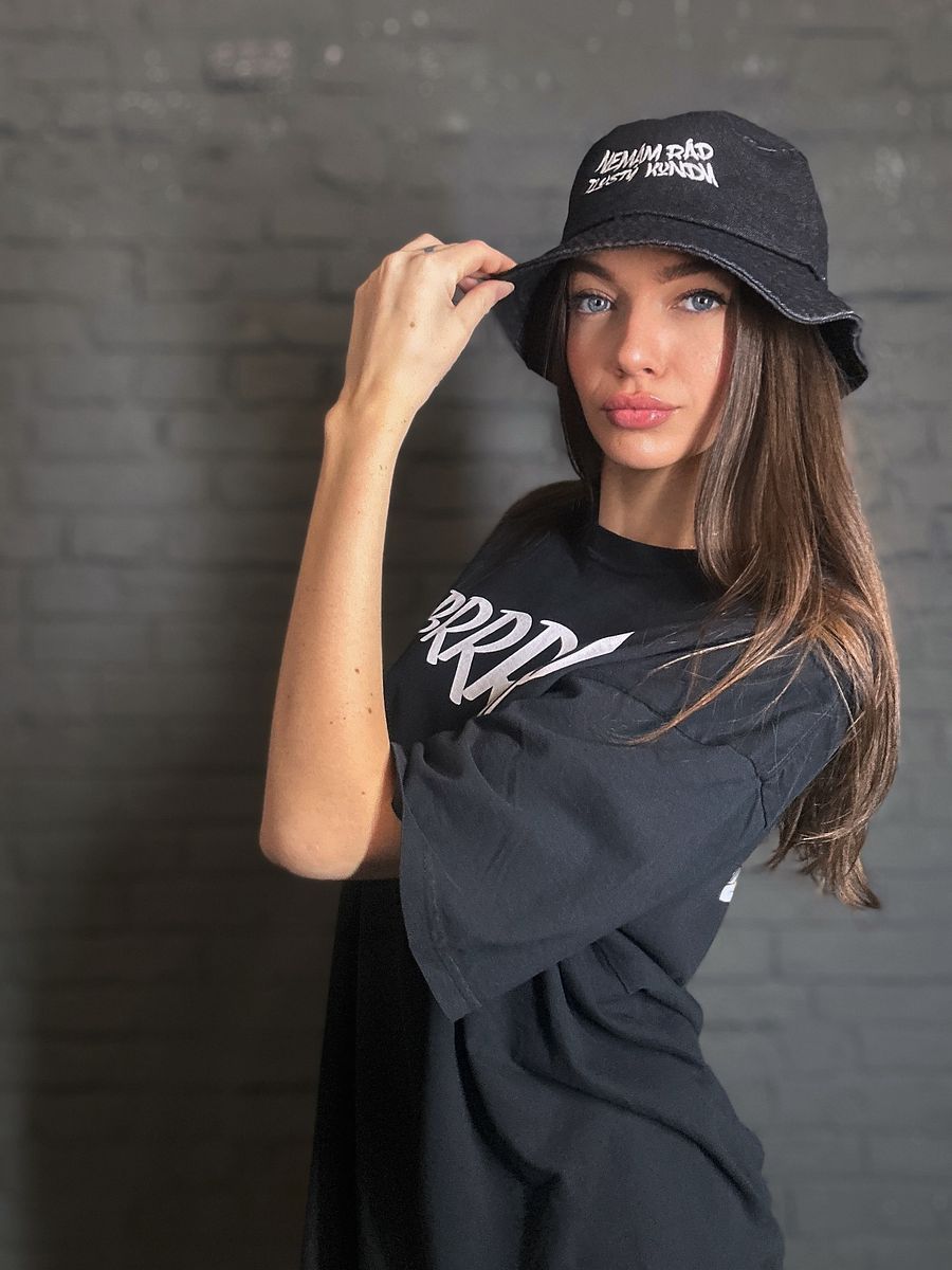 Nemám Rád bucket hat product image (3)