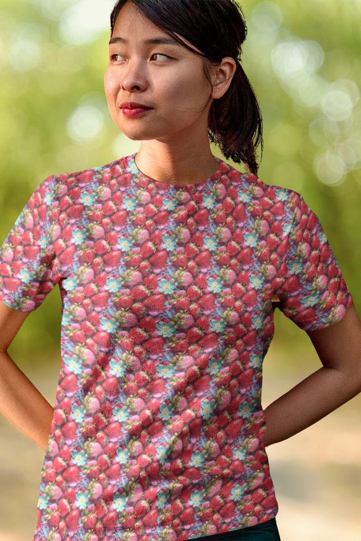 Cute Strawberry Pattern All Over Print T-shirt product image (1)