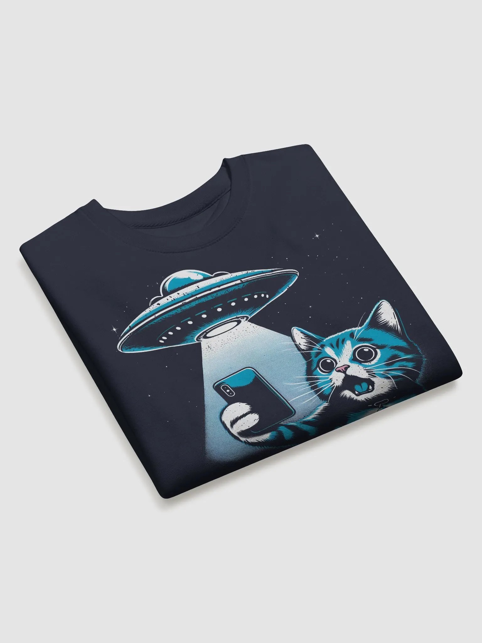Surprised Cat UFO Sweatshirt product image (15)