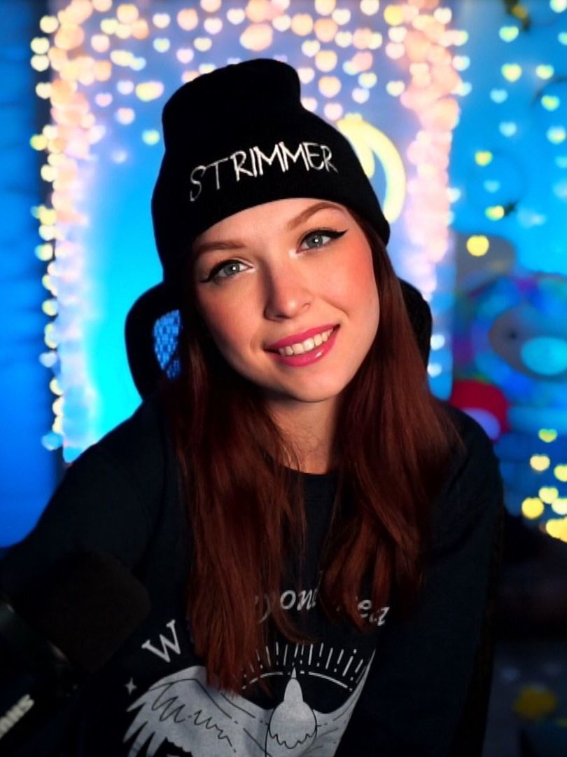 Cuffed STRIMMER Beanie product image (5)