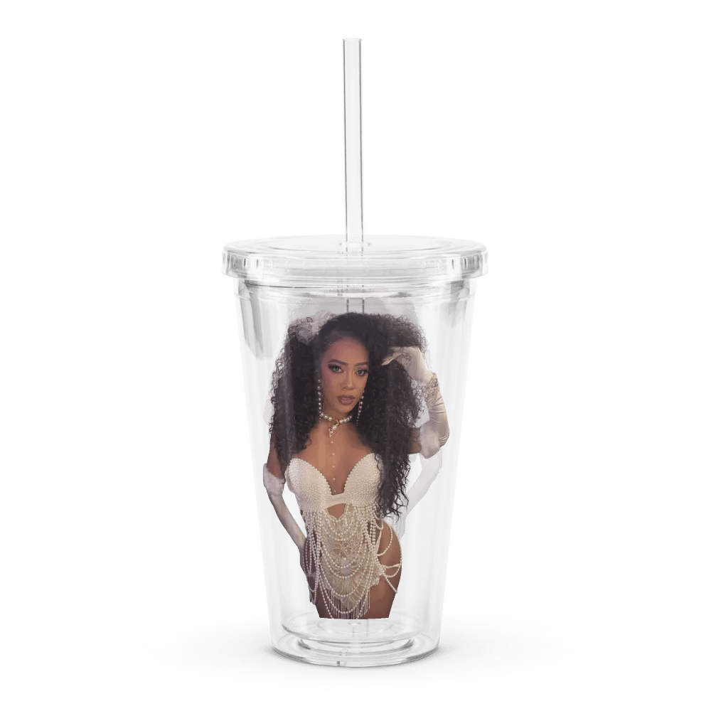 Pearl in Pearls Plastic Tumbler product image (1)
