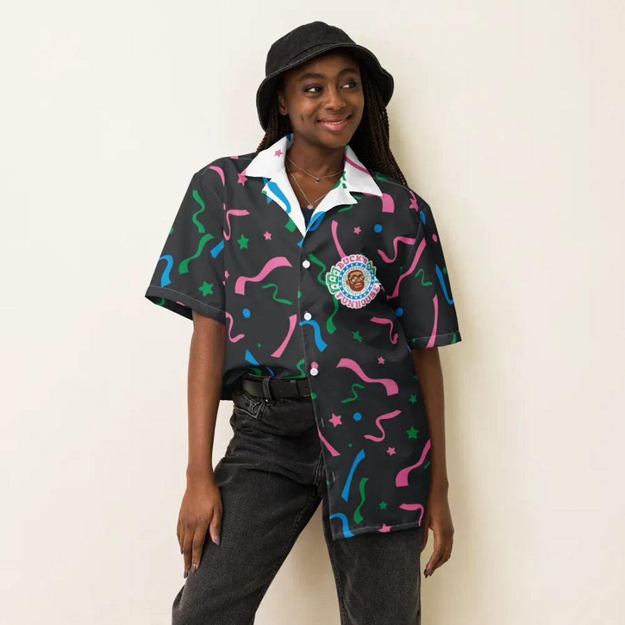 Buck's Funhouse Hawaiian Shirt product image (6)