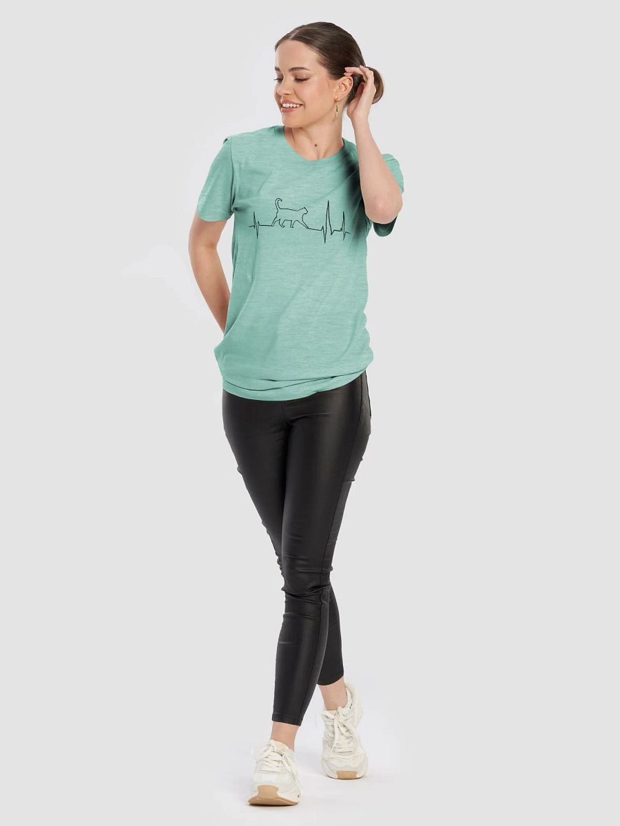 "Cat electrocardiogram" t-shirt product image (4)
