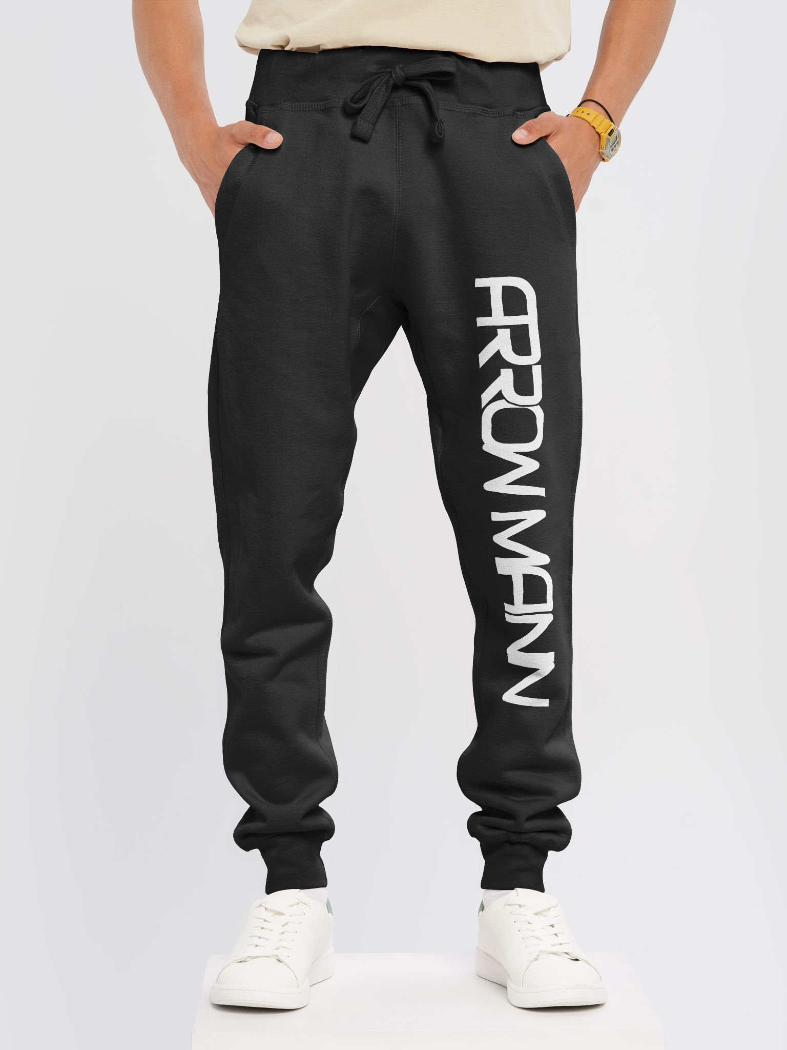 Night Runner – Arrowmann Joggers product image (5)