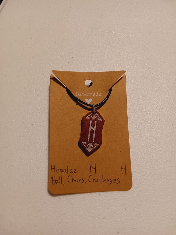 Runestone Pendants made of resin product image (2)
