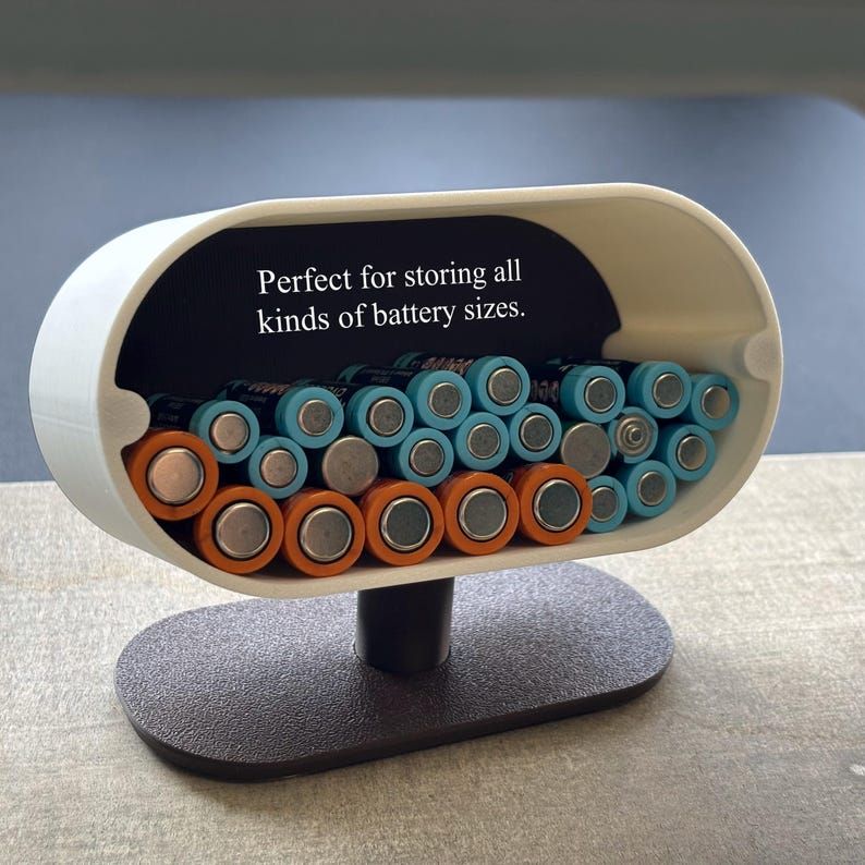 Cotton Swab Holder with Magnetic Lid product image (3)