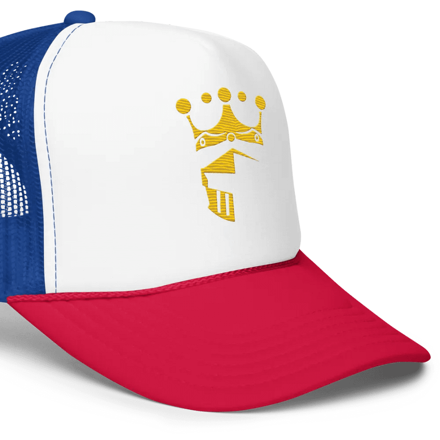 King and crown embroider trucker hat product image (63)