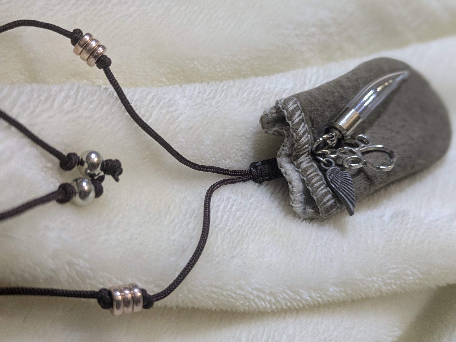 Pet Memorial Adjustable Pouch Necklace product image (3)