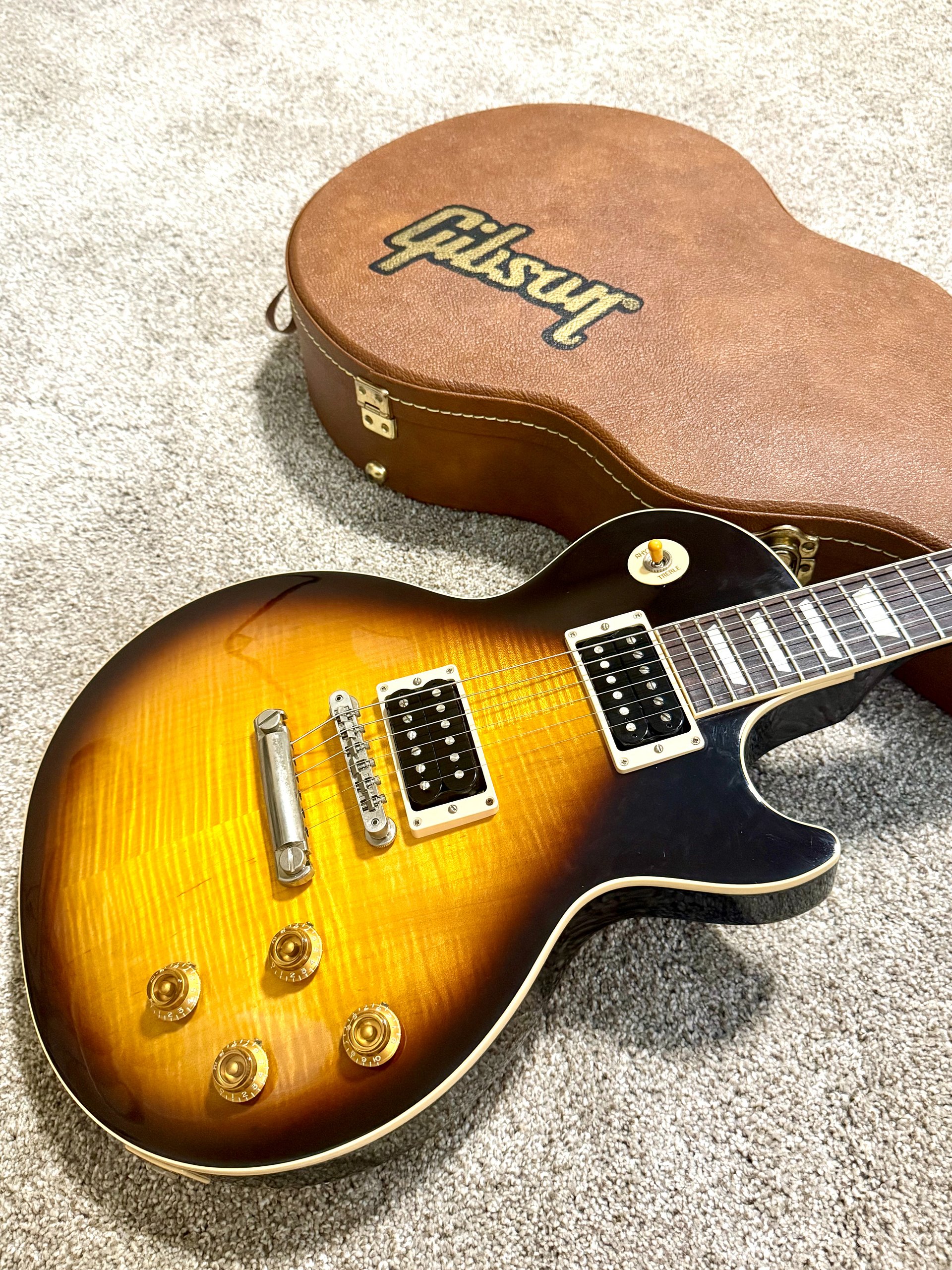 2020 Gibson Les Paul "SLASH NOVEMBER BURST" Standard + OHSC product image (3)