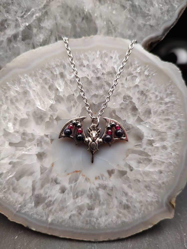 Bats Bejeweled - Veiled Shadow product image (1)