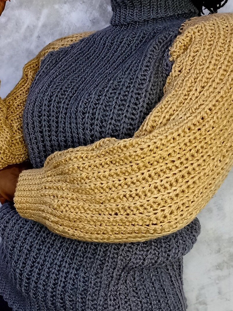 Crochet Turtle Neck Color Block Sweater Pattern product image (5)