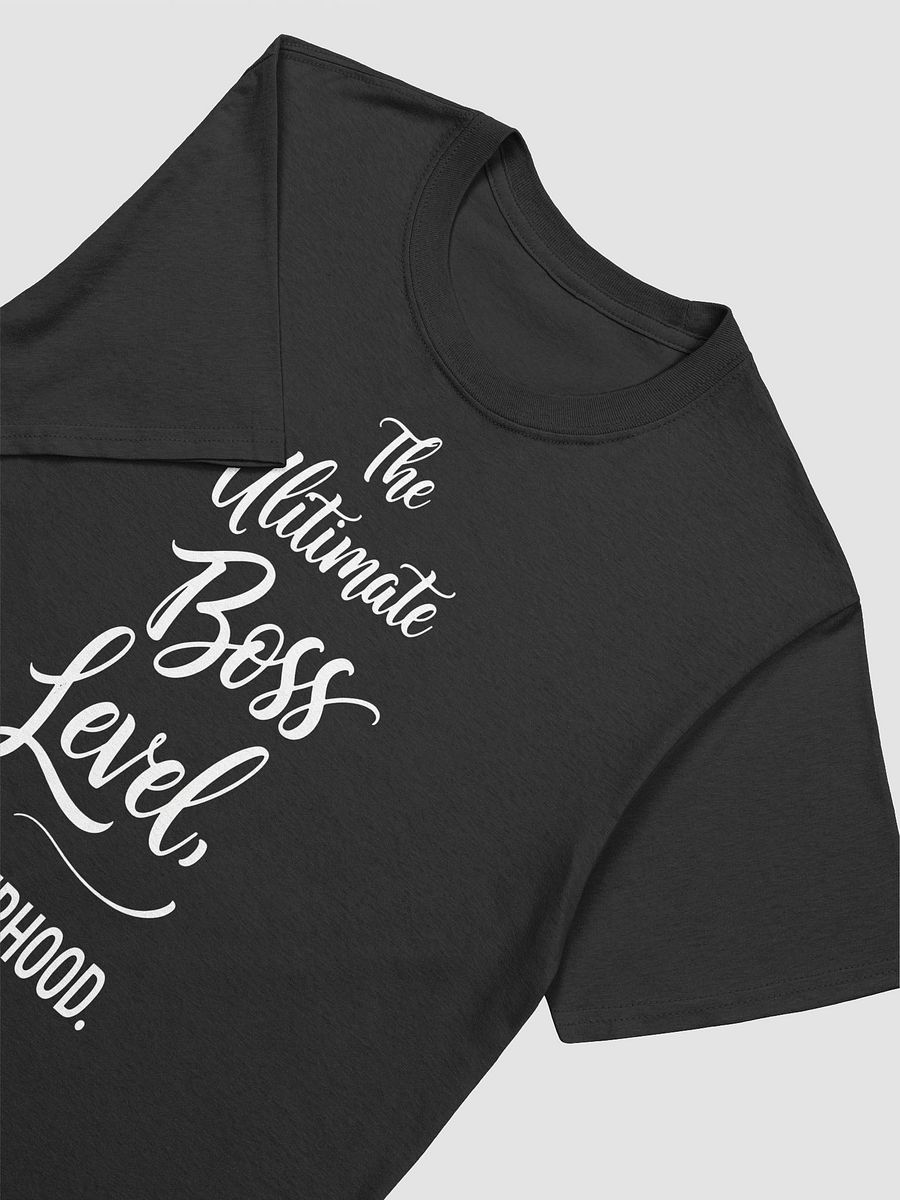 The Ultimate Boss Level Fatherhood T-Shirt - Perfect Dad Gift product image (19)