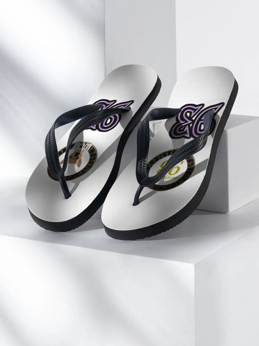 relaxed and lucky Flip Flops product image (1)