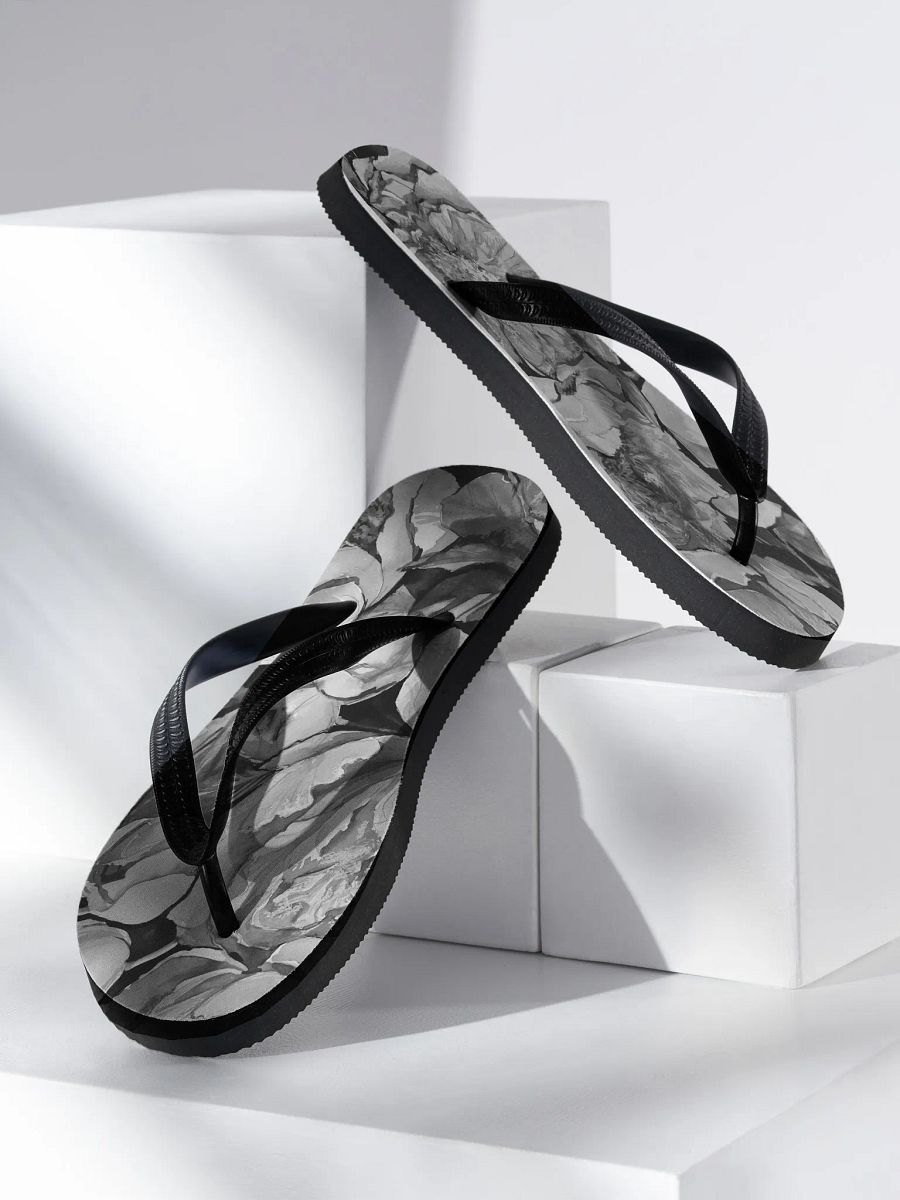 B&W Peonies - Flip-Flops product image (2)