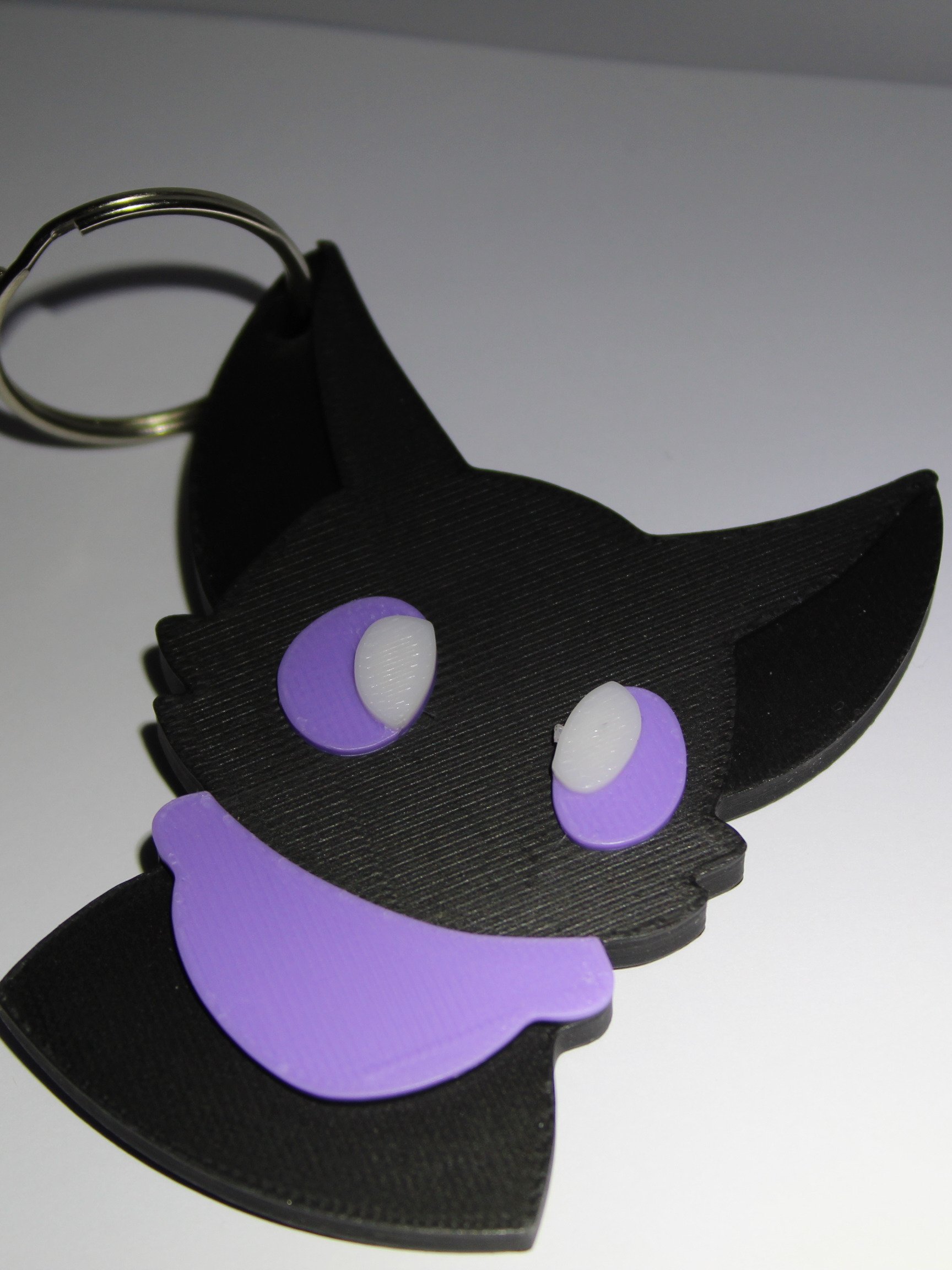 VRFamo Batsy Keychain product image (1)