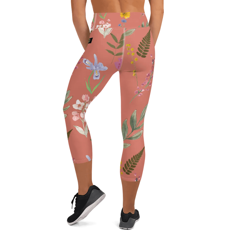 Floral Bliss Capri Leggings product image (5)