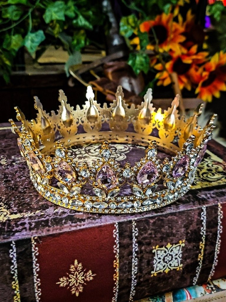 The Armored Kingdom Rose Gold Queens Crown (Gold) product image (5)