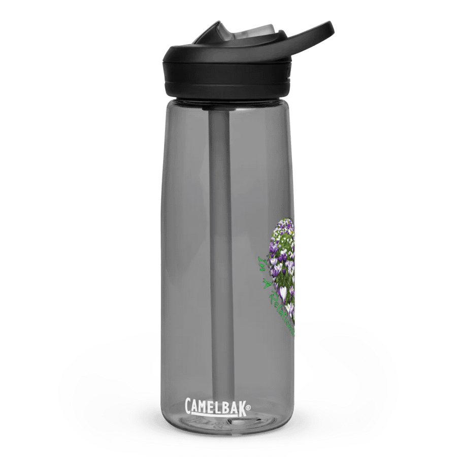 Garden Love Heart Print Water Bottle product image (1)