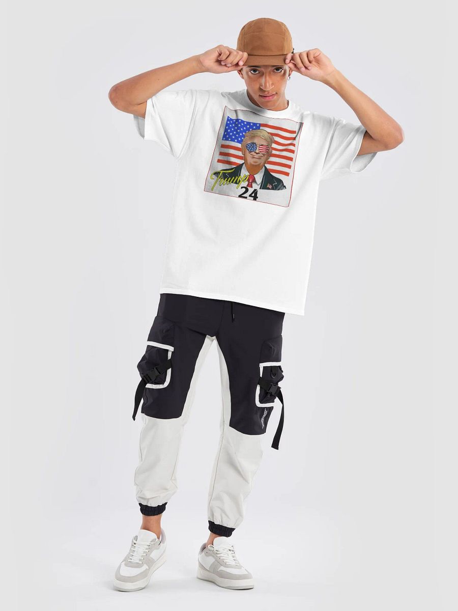 summer white men's t-shirt model product image (9)