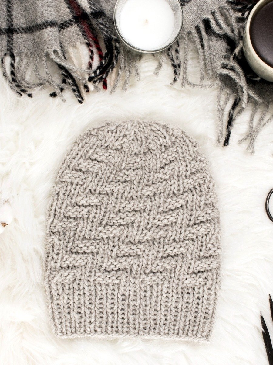 Knits & Purls with a Modern Vibe Hat Pattern - Spirited product image (1)
