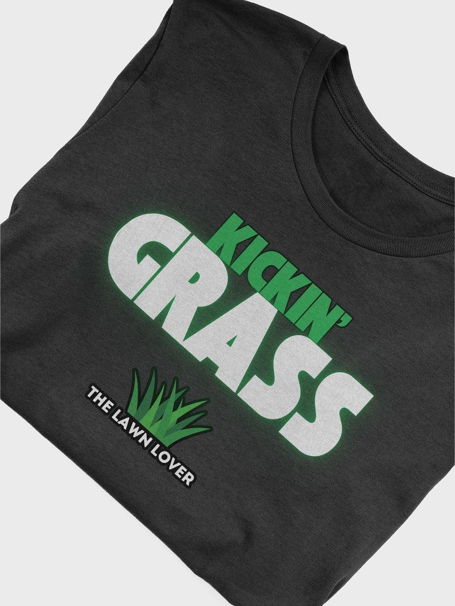 Kickin' Grass Tee product image (27)