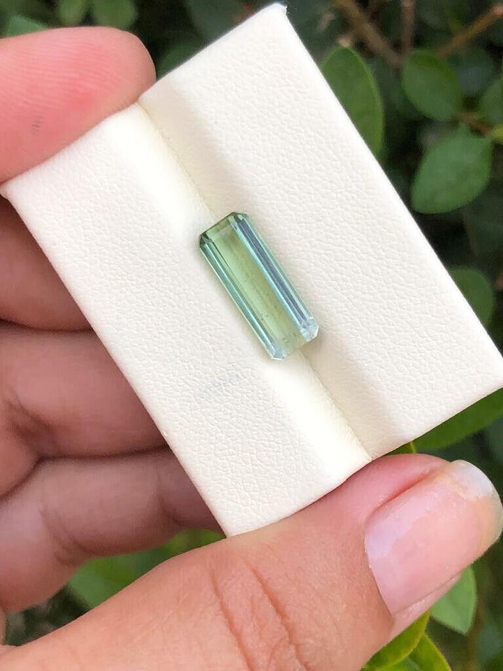 TOURMALINE GEMSTONE FOR PENDANT LITE GREEN EMERALD CUT SHINY NATURAL, 3.40 CARAT product image (1)