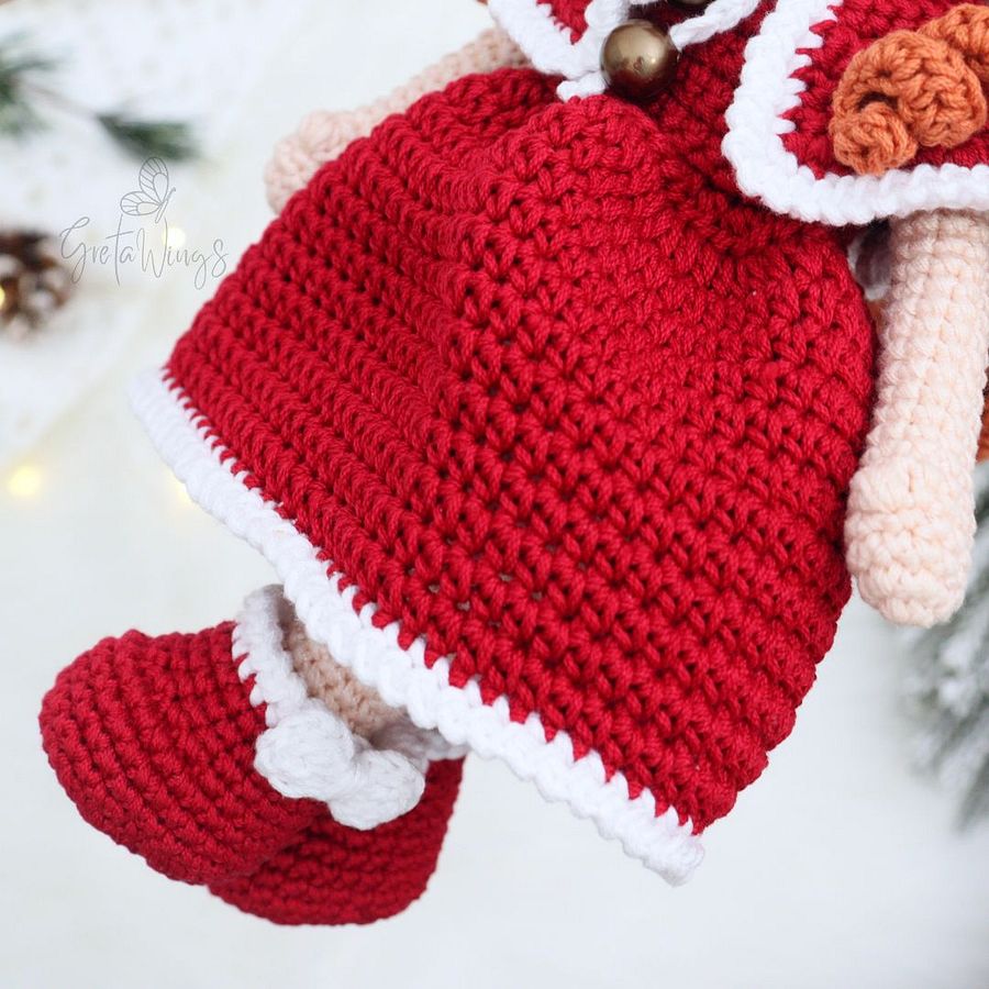 Amber at Christmas Amigurumi Pattern (Digital Download) product image (8)