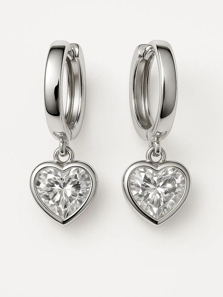 The Amoura Hoops product image (1)