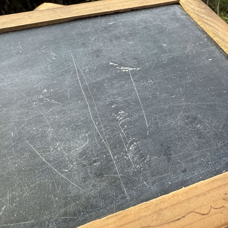🎎 Antique Japanese Student Slate Chalkboard – Komai Mitsuo’s Early Showa-Era Writing Board | Japan Antique Roadshow product image (6)