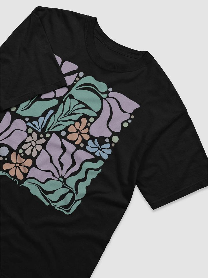 Abstract Botanical T-shirt For Women, Cute Comfort Colors Graphic Tee Gift product image (2)