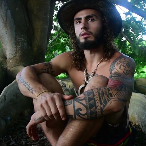 We belong to the earth 🌿💚

Watch Buck Ortiz, Anishinaabe creator, in CHALLENGE OF THE WARRIORS - out now on YouTube, link in ...