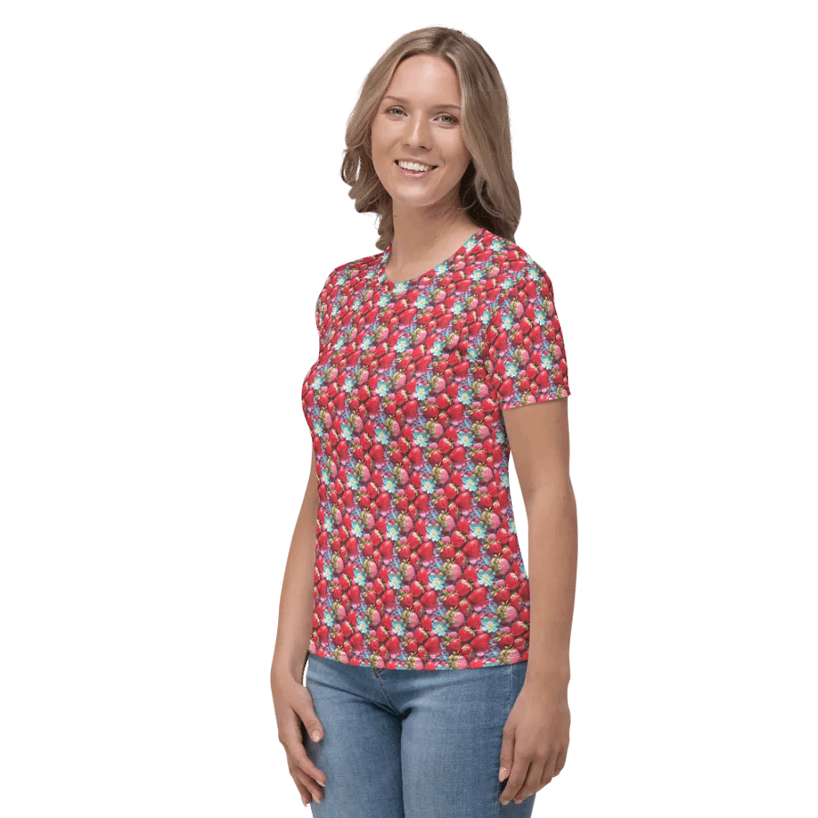 Cute Strawberry Pattern All Over Print T-shirt product image (5)