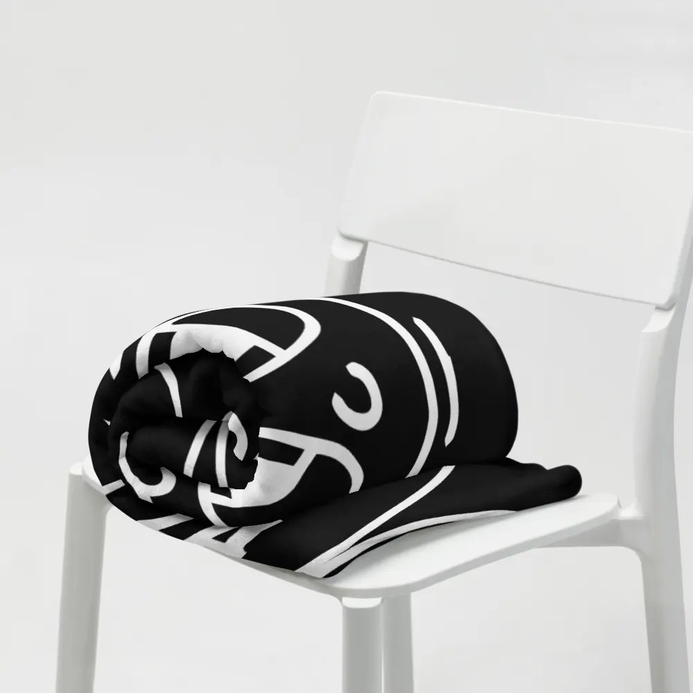 "VERY GOOD VERY NICE" | Throw Blanket product image (7)