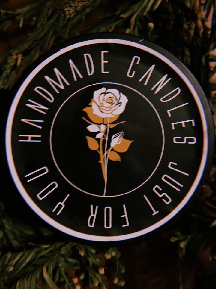 Eucalyptus Pine Candle (8oz) product image (1)