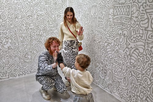 Doodle Frenzy @villazangallery until January 17th
Photos by @soulvisuallab