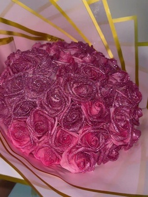 Pink pink pink 💗💗💗 #pink #rose #flowers #diy #diybouquet #wrapping #foryoupage 