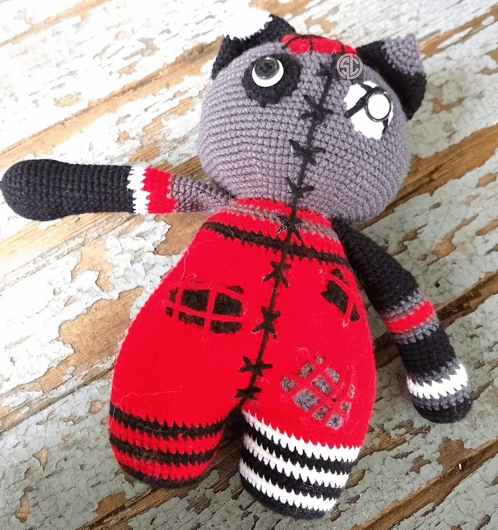 Crochet Large VooDoo Kitty 🐑 product image (1)
