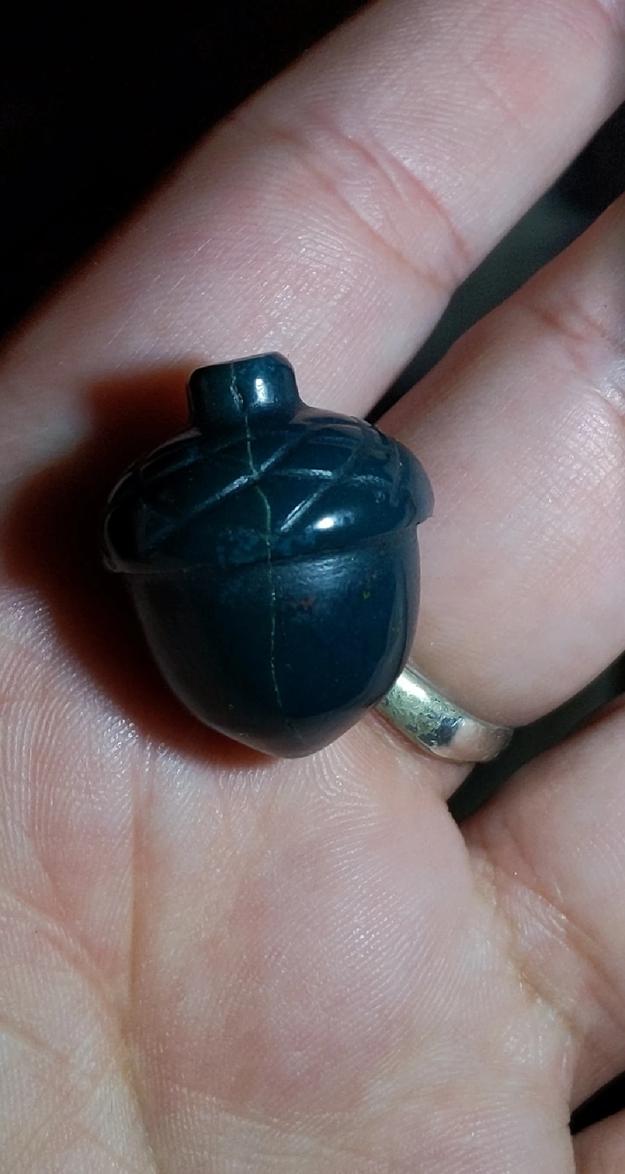 Small 1 Inch Bloodstone Acorn product image (4)