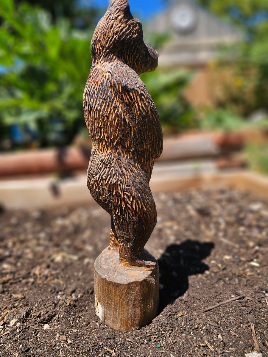 Standing Grizzly Carving product image (4)
