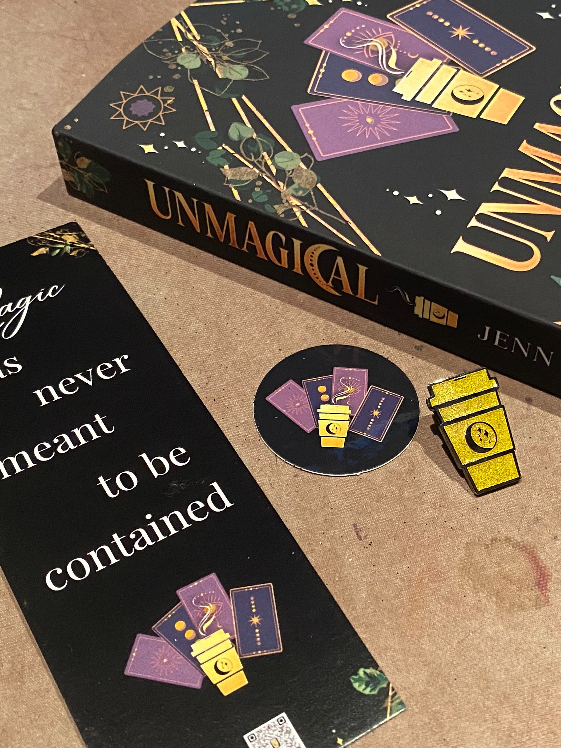 Unmagical: a witchy mystery (signed) product image (2)